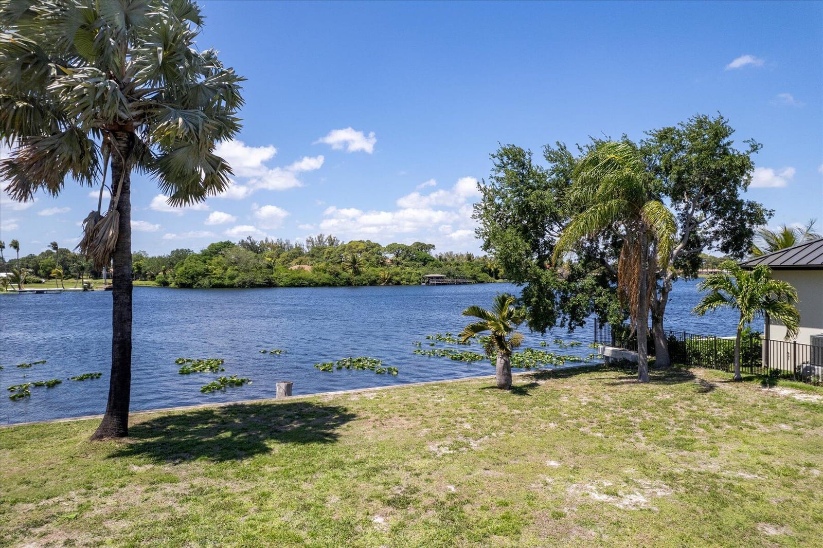 6535 Paul Mar Drive, Lake Worth, FL 33462 photo 3