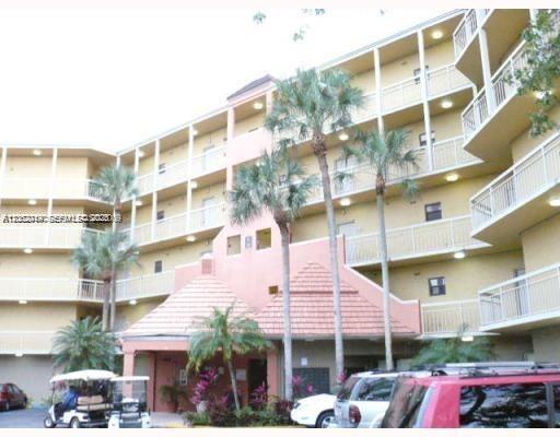 8290 Lake Drive 104, Doral, FL 33166, Doral