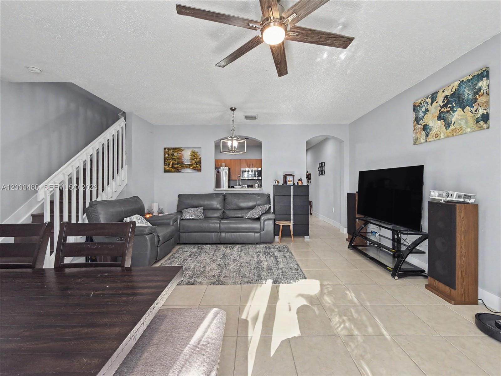 1033 NE 42nd Place — photo 5