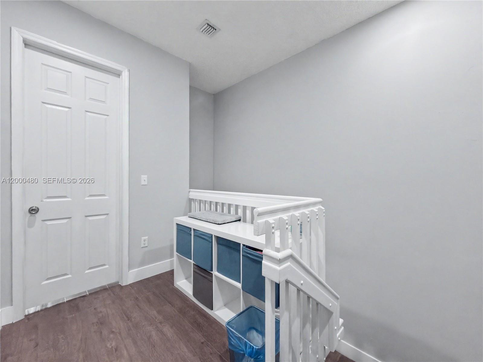 1033 NE 42nd Place — photo 10