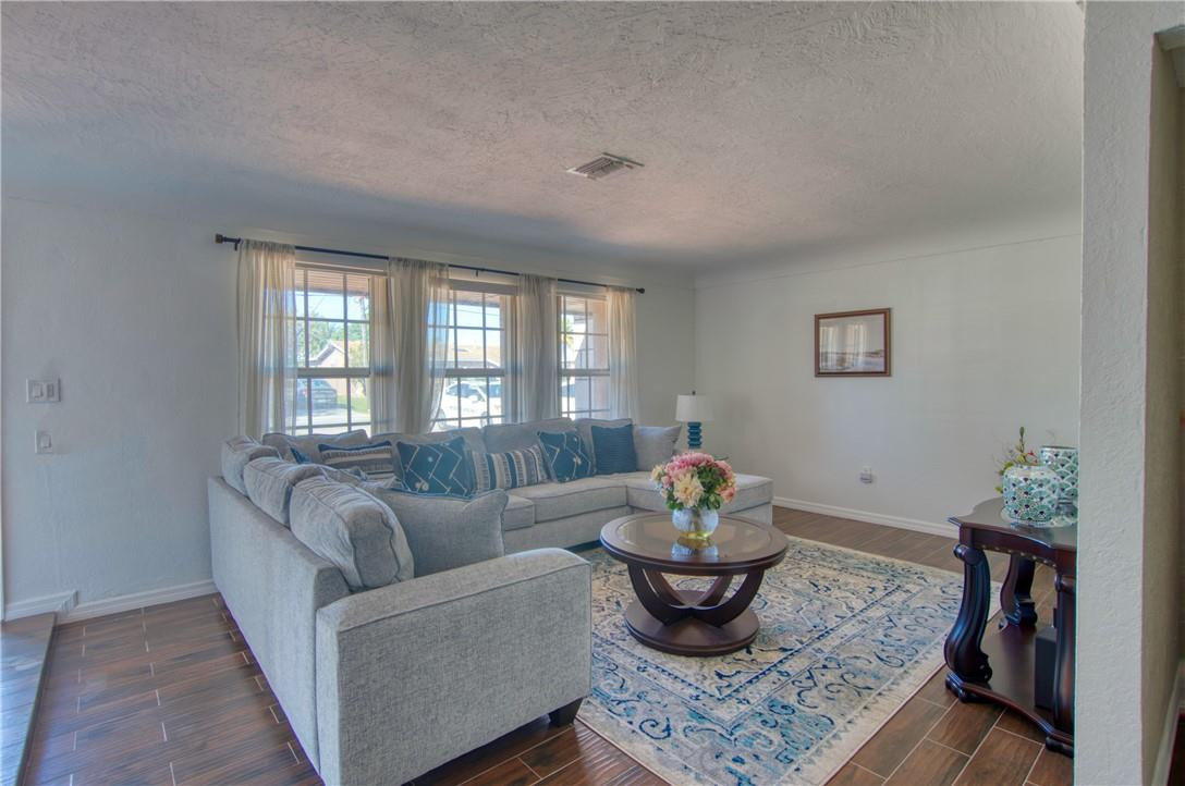 3513 E Shore Road, Miramar, FL 33023, Miramar