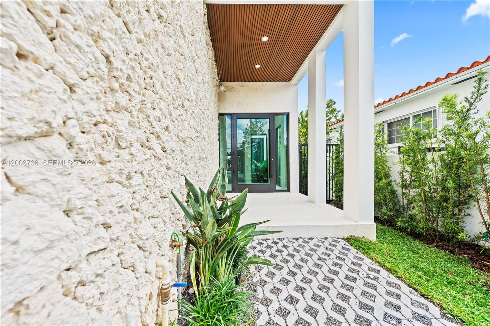 3320 SW 23rd Street — photo 4