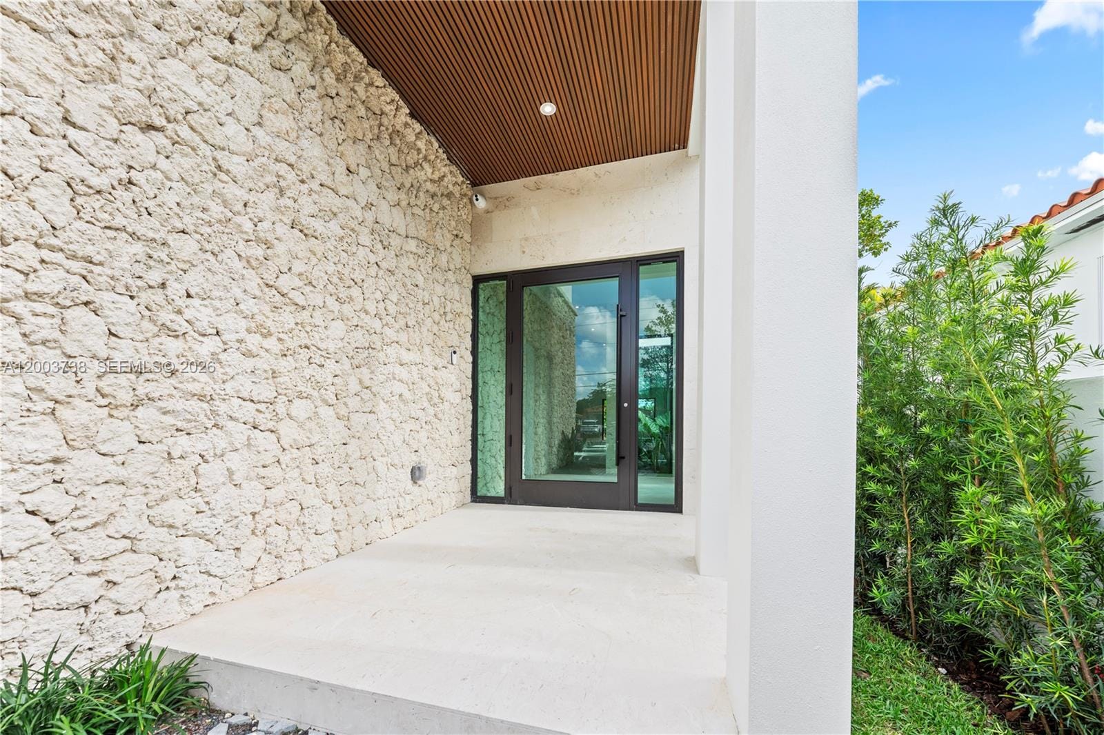3320 SW 23rd Street — photo 5