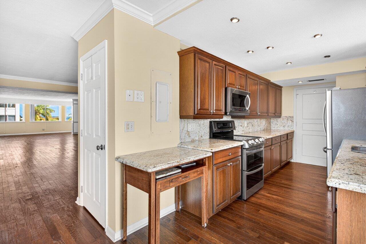 2000 S Ocean Boulevard 403, Delray Beach, FL 33483 photo 15
