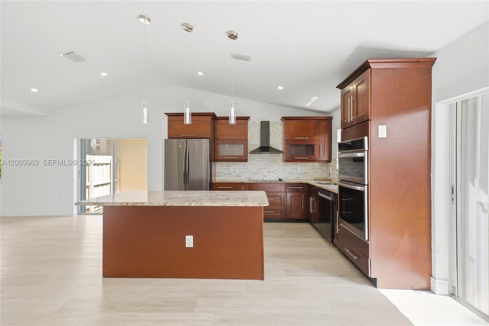 6136 NW 181st Terr Circle W, Hialeah, FL 33015 photo 11