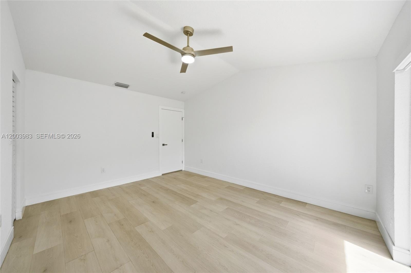6136 NW 181st Terr Circle W, Hialeah, FL 33015 photo 19