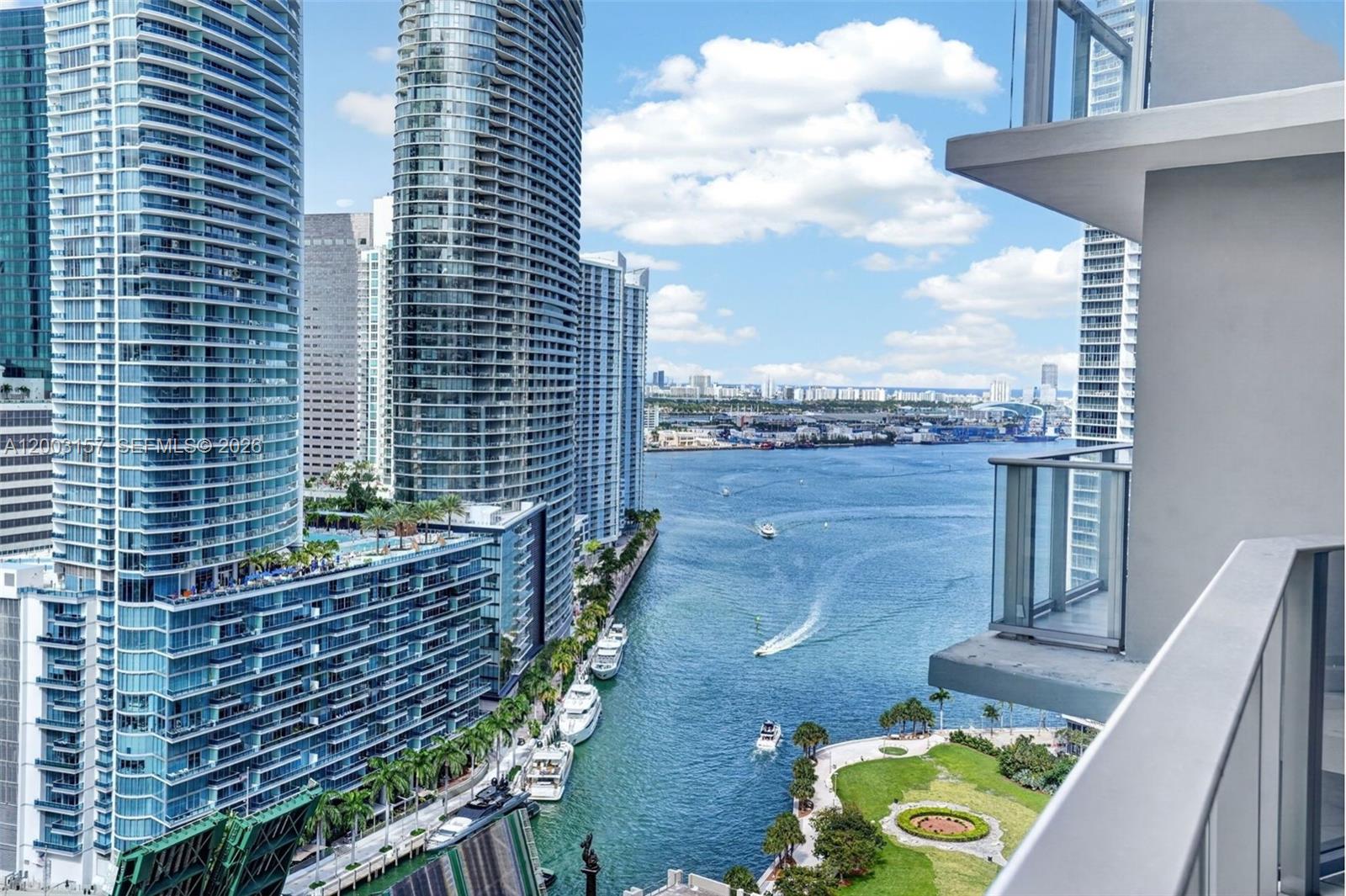 77 SE 5th Street 2705, Miami, FL 33131, Miami