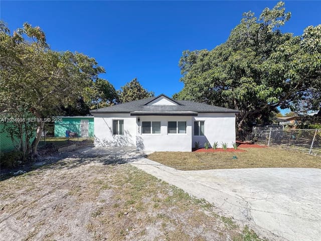 2255 NW 60th Street, sold in Midway Park, Miami, FL