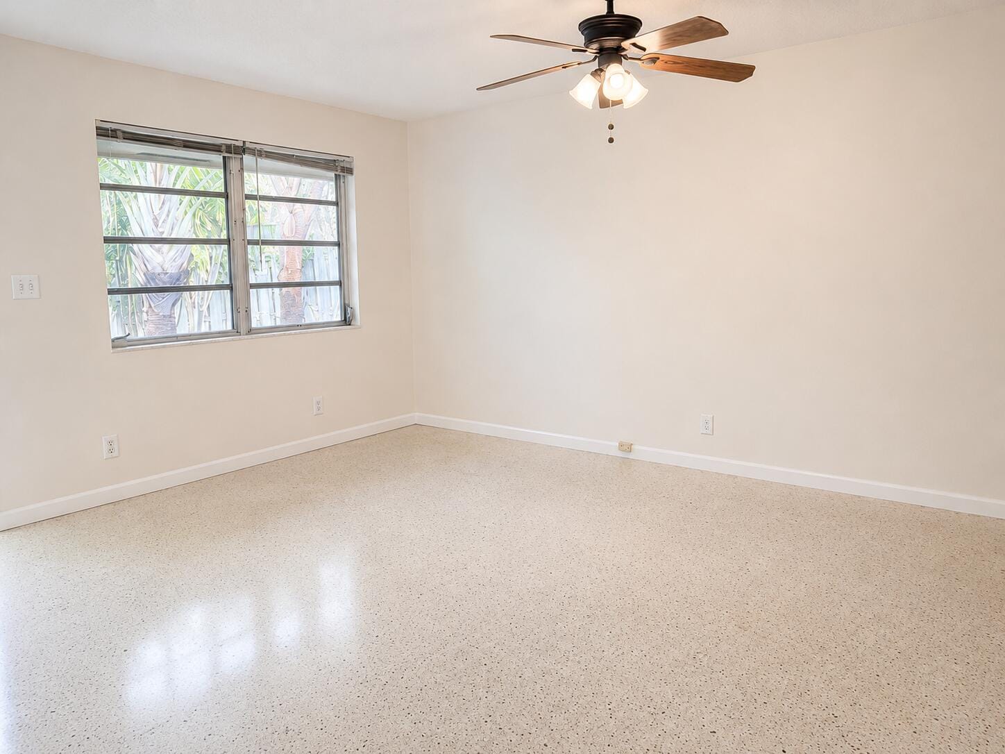 1417 NE 24th Court — photo 8