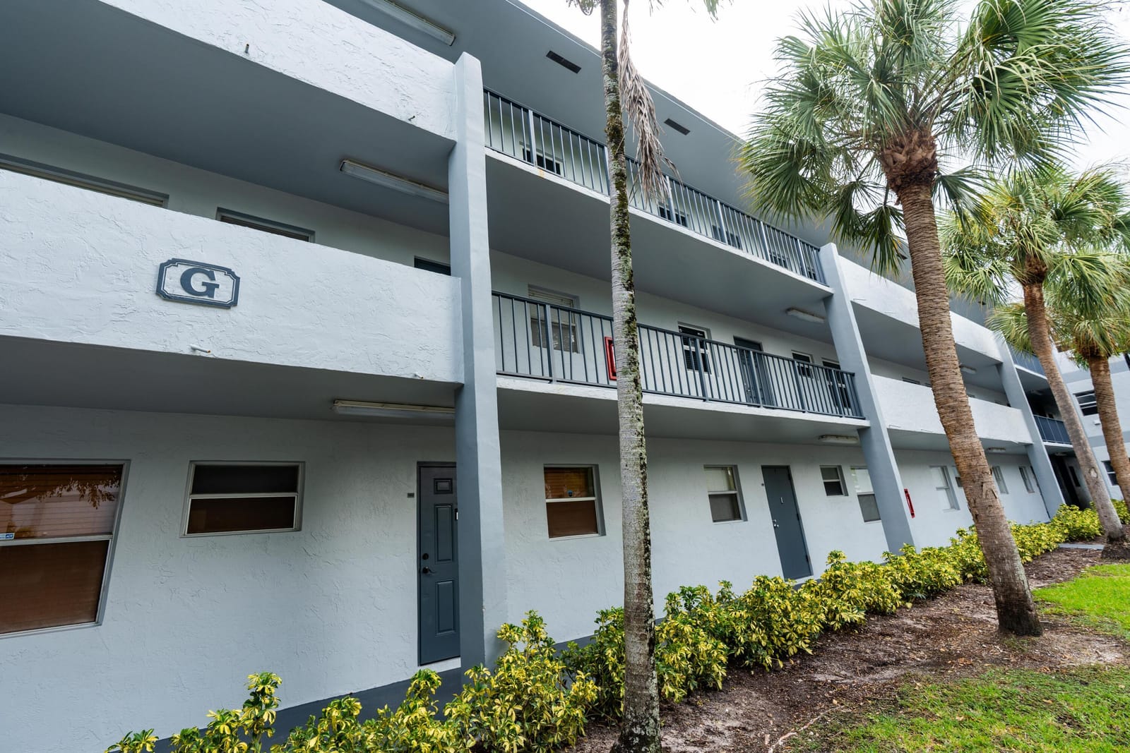 8360 Sands Point Boulevard G306 — photo 3