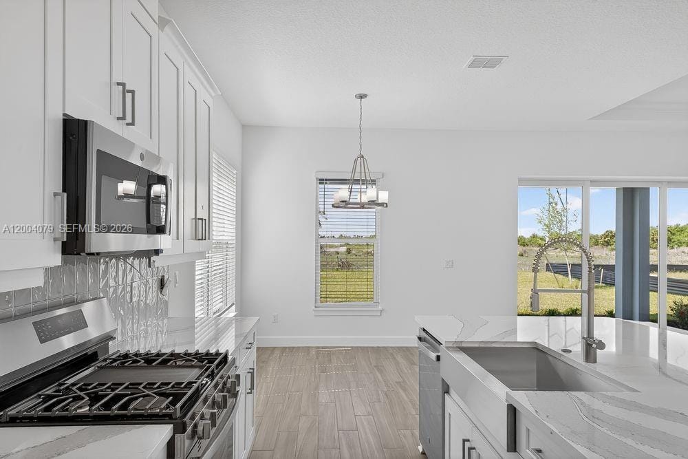 13605 SW Alejandro Court, Port St. Lucie, FL 34987 photo 4
