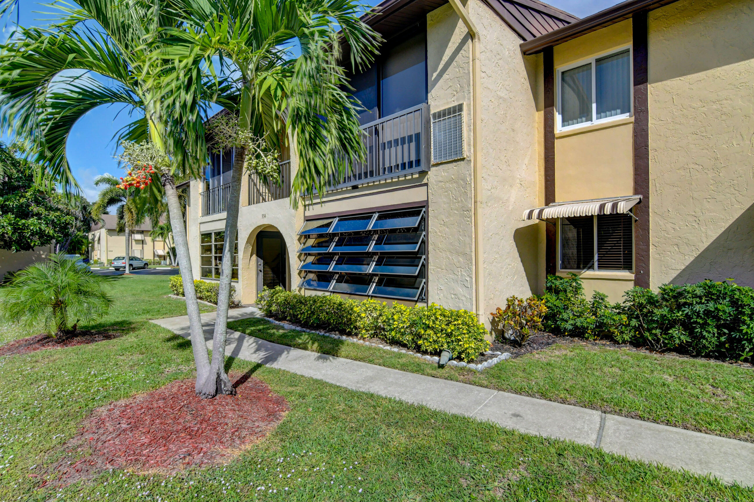 334 Pine Ridge Circle B-1, Greenacres, FL 33463, Greenacres