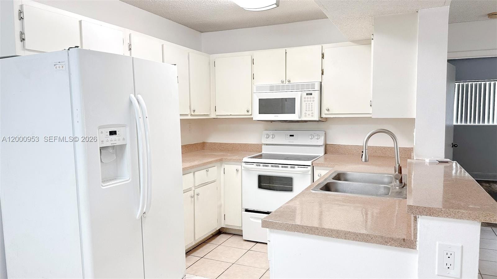 9491 S Palm Circle S 103 — photo 2