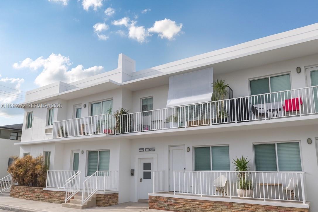 505 74th Street 6B, Miami Beach, FL 33141, Miami Beach