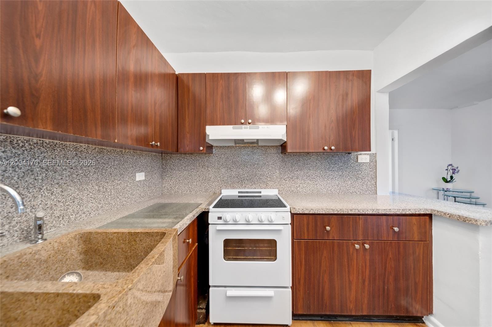 1150 Euclid Avenue 110, Miami Beach, FL 33139 photo 4