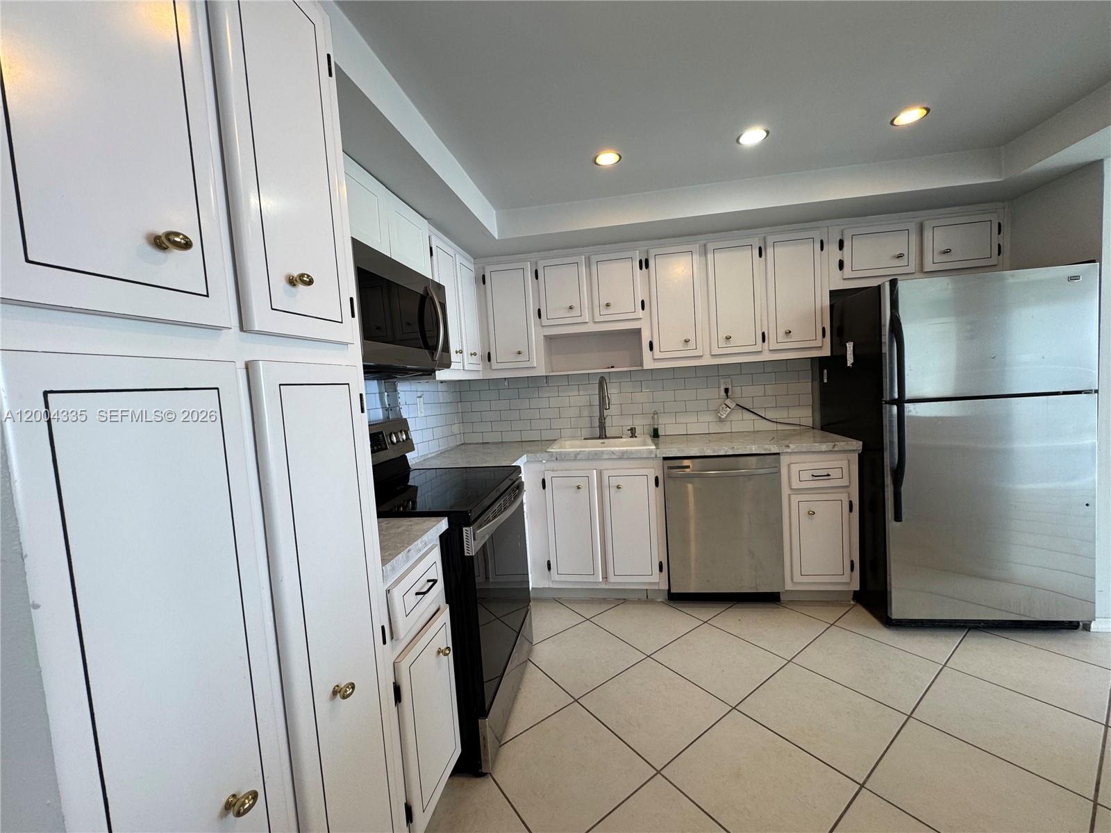 18041 Biscayne Boulevard 1603, Aventura, FL 33160, Aventura