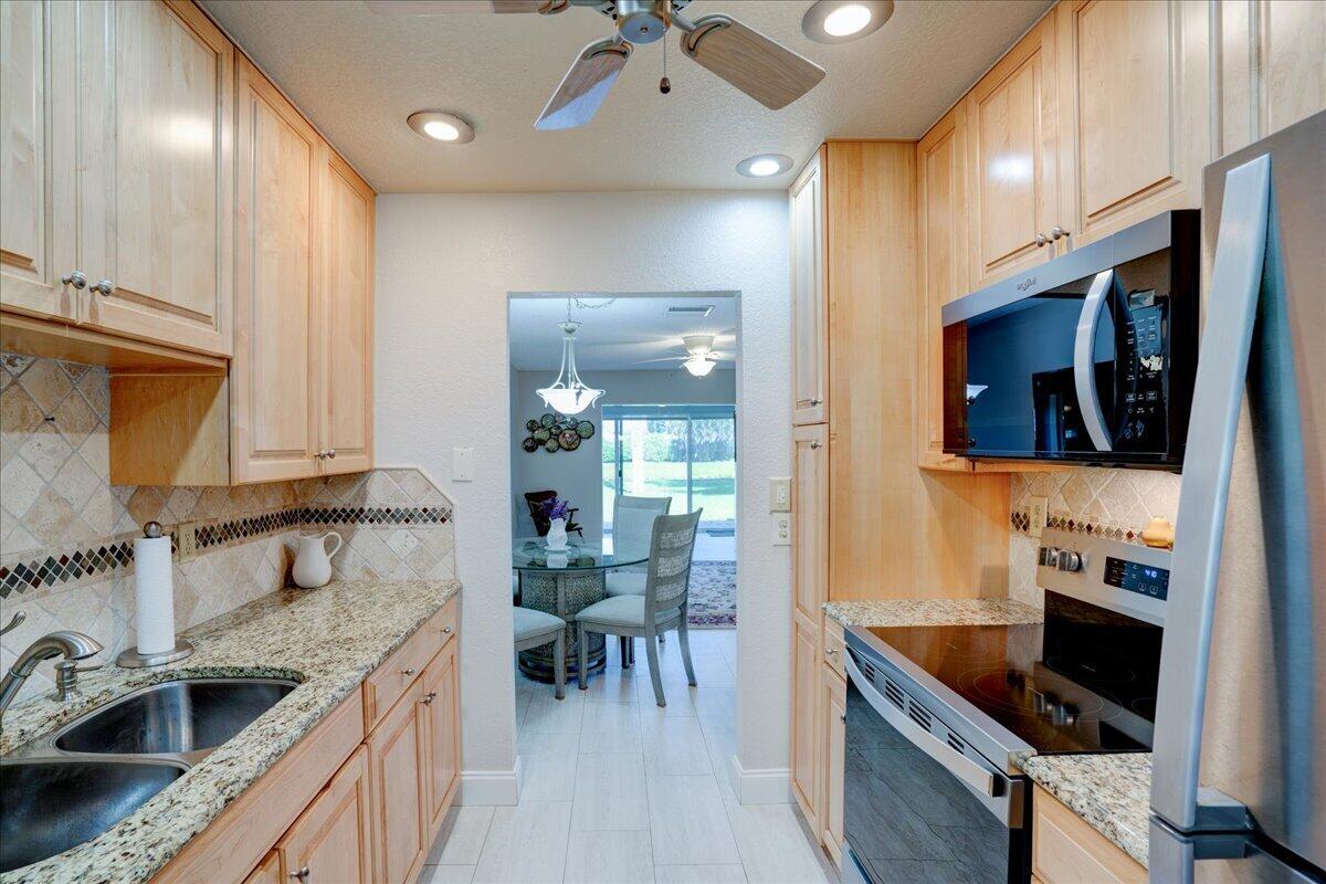 100 Leisure Lake Circle 109 — photo 10