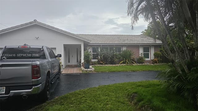 4105 NW 78th Way, sold in Coral Springs Sub No 1, Coral Springs, FL