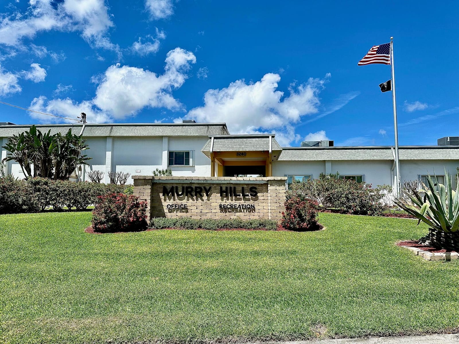 2880 Lake Osborne Drive 210 — photo 6