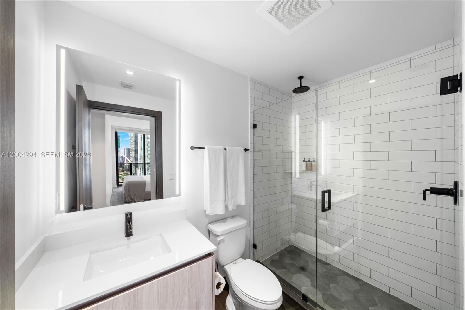 398 NE 5th Street 1809, Miami, FL 33132 photo 27