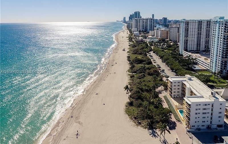 901 S Surf Road 407, Hollywood, FL 33019, Hollywood