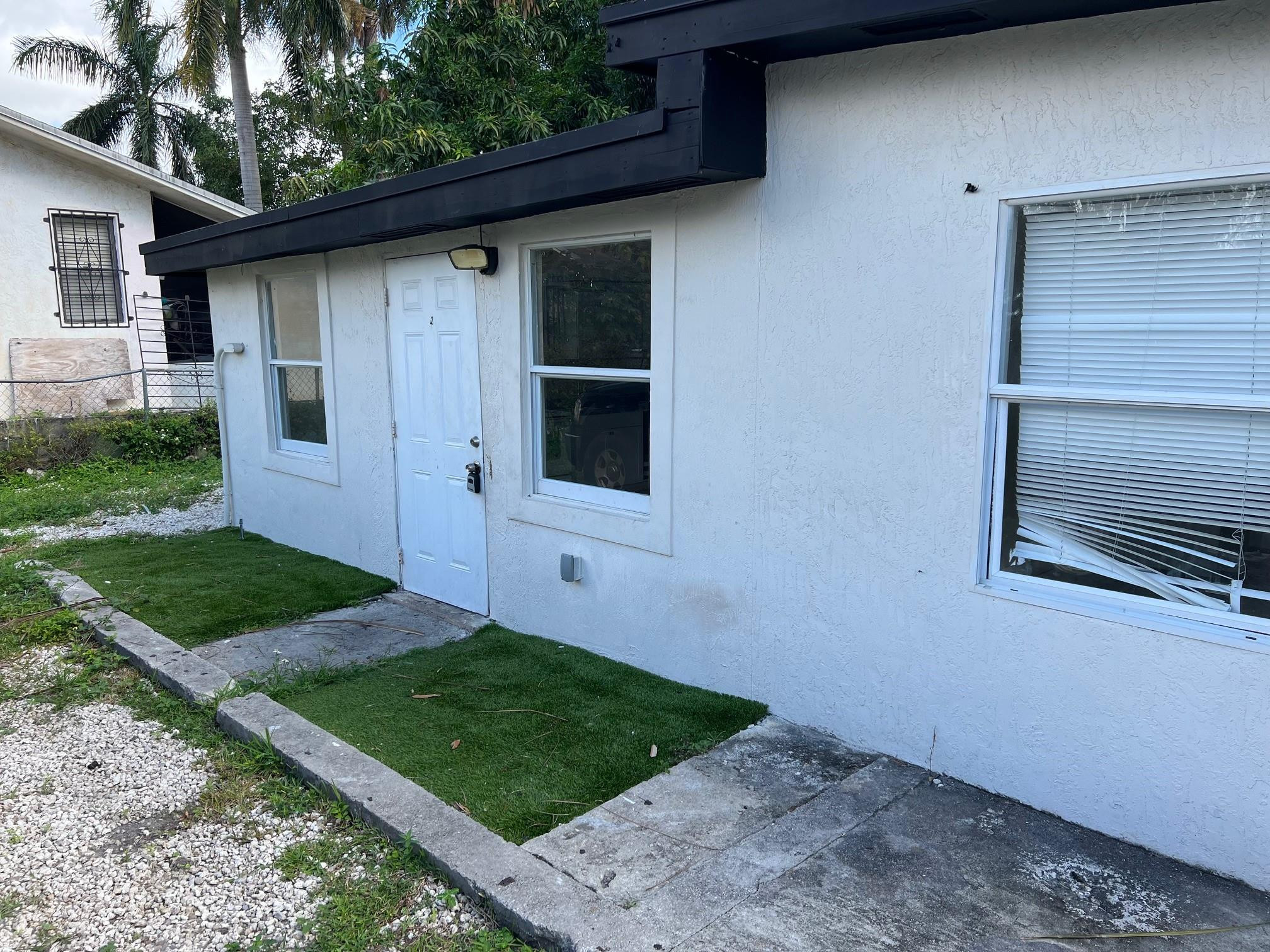 8269 NW 1st Place 2, Miami, FL 33150, Miami