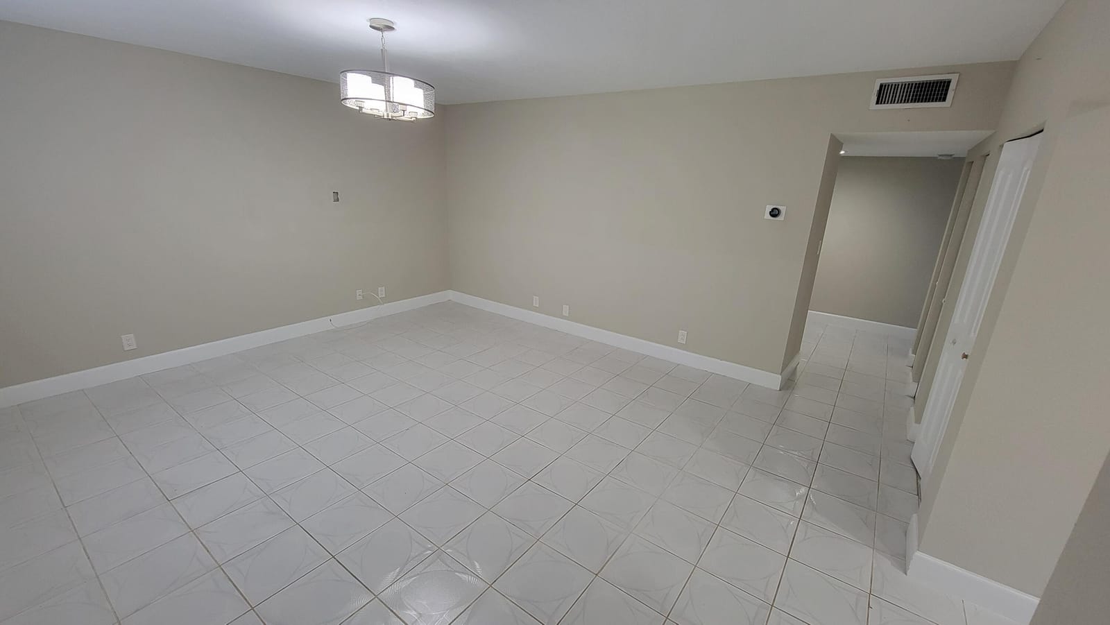 6289 Lear Drive 203 — photo 4