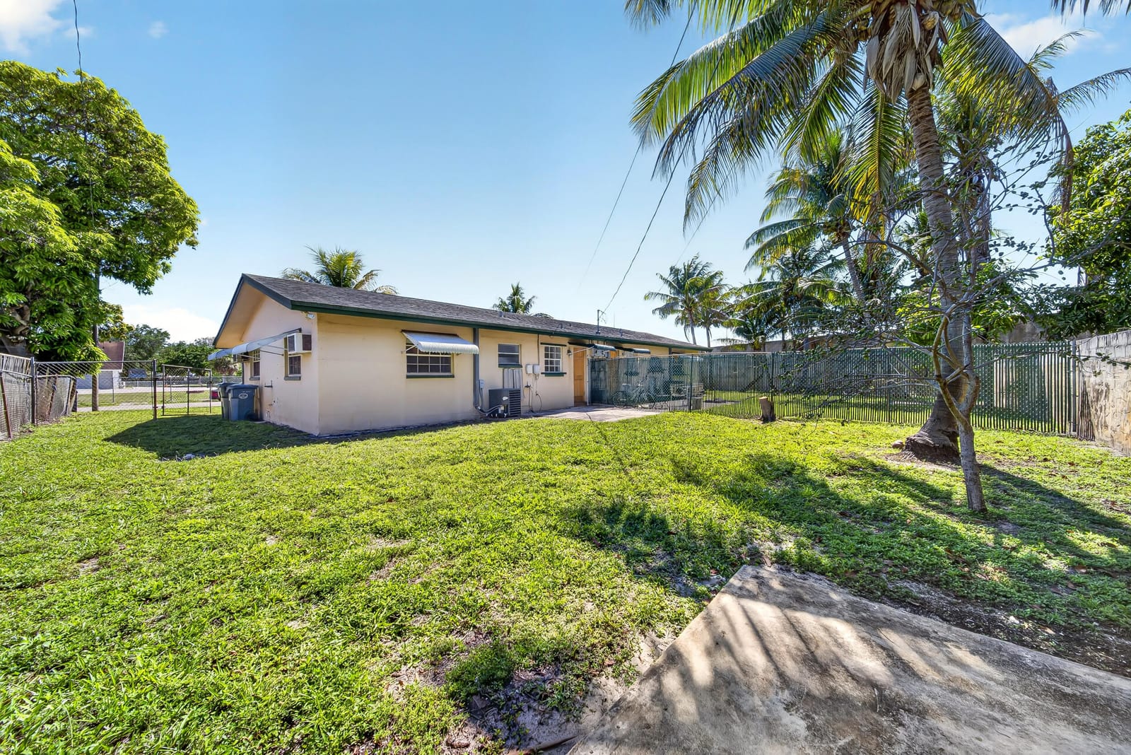121 NW 56th Court 1-2, Oakland Park, FL 33309 photo 17