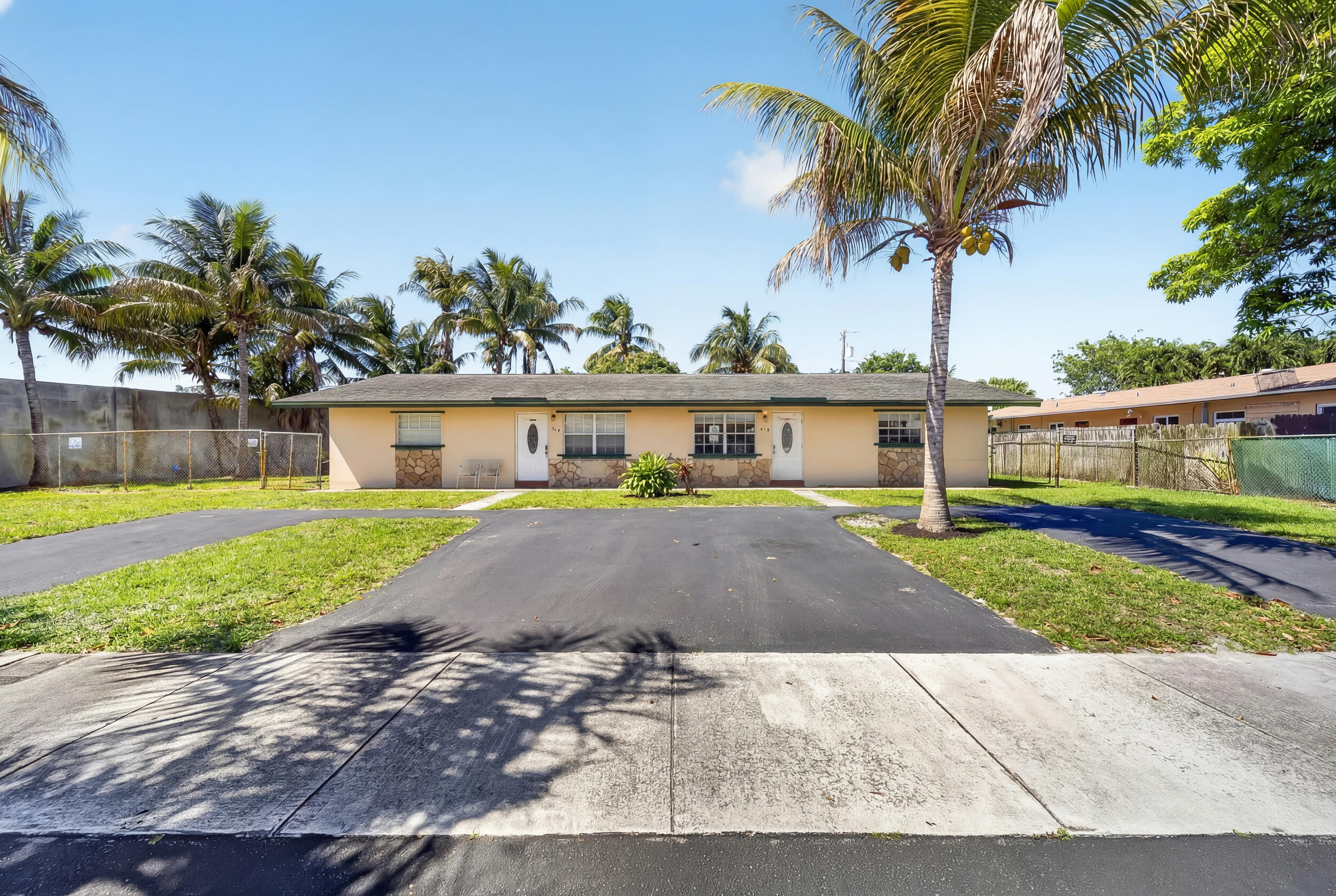 121 NW 56th Court 1-2, Oakland Park, FL 33309, Oakland Park
