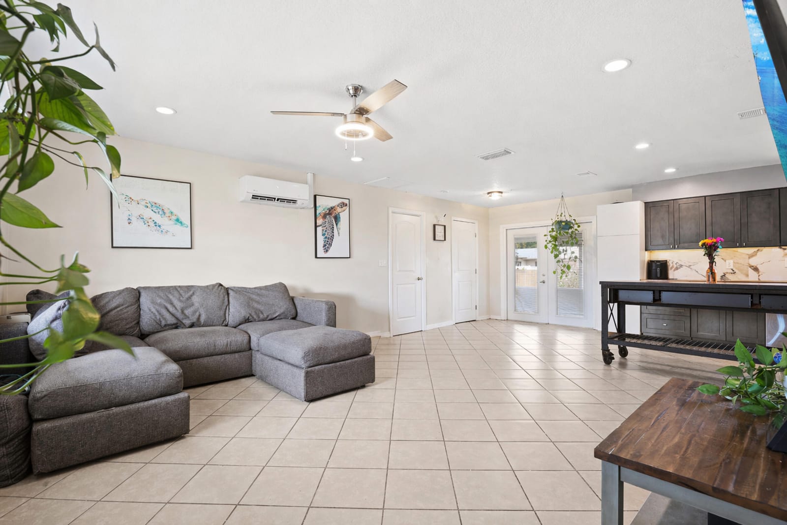 1741 SE Jackson Street, Stuart, FL 34997 photo 3