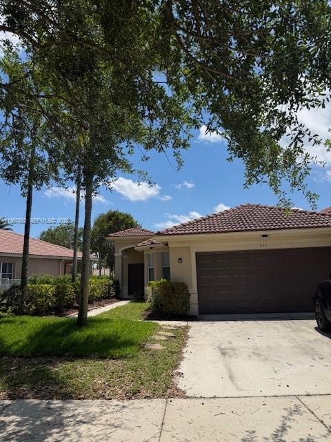 513 Live Oak Lane, Weston, FL 33327, Weston