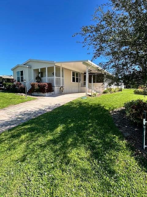7955 SE Independence Avenue, Hobe Sound, FL 33455 photo 2