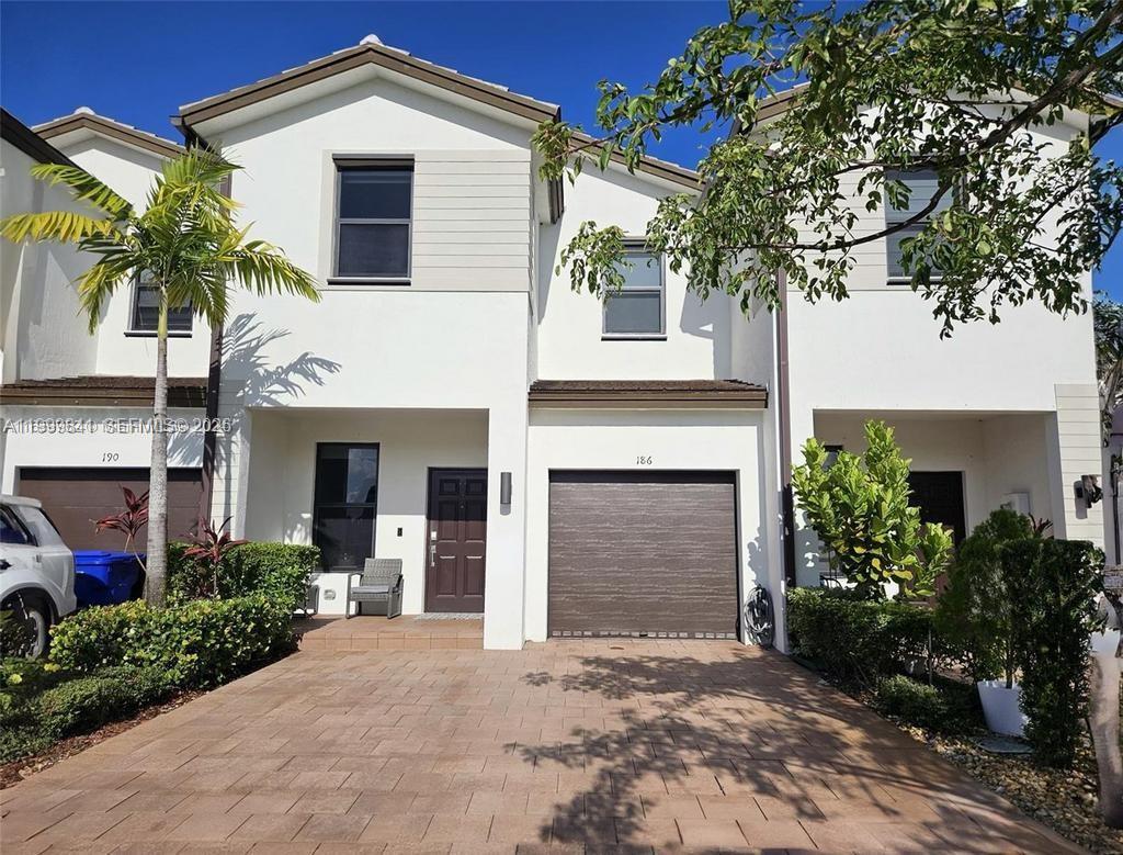 186 SW 185th Terrace, Pembroke Pines, FL 33029, Pembroke Pines