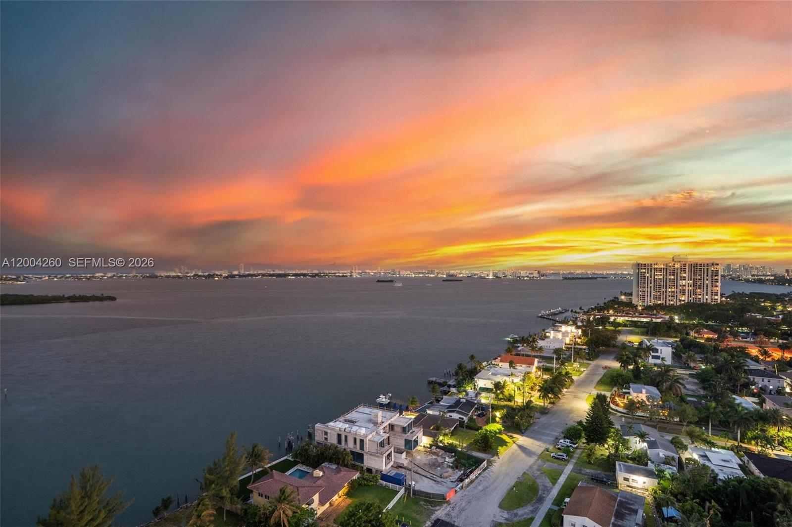 11113 Biscayne Boulevard 2051, Miami, FL 33181, Miami