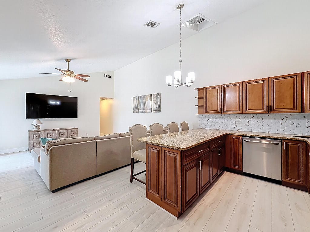5713 Golden Eagle Circle, Palm Beach Gardens, FL 33418 photo 11