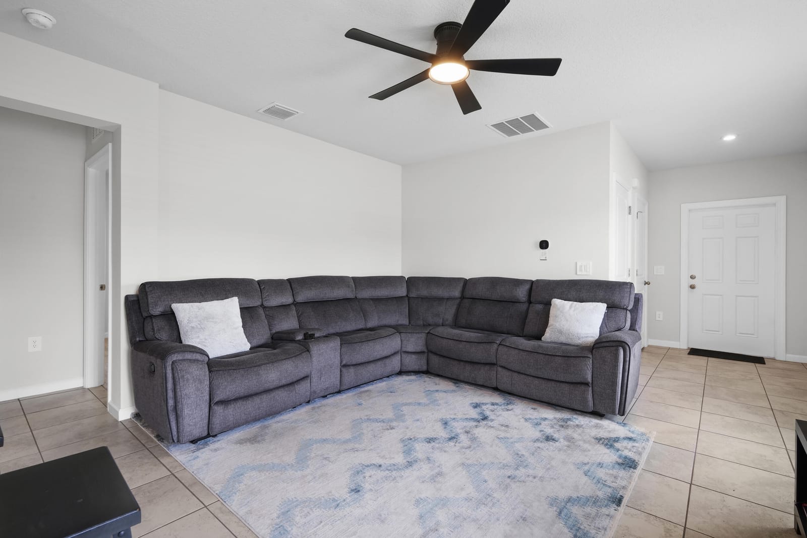 521 Cherimoya Street — photo 12