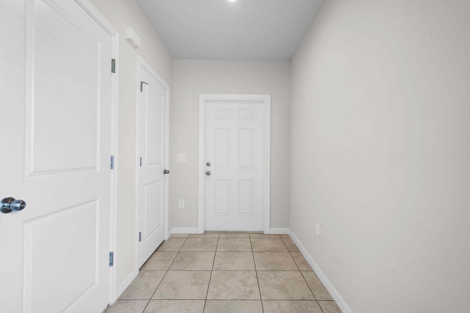 521 Cherimoya Street — photo 9