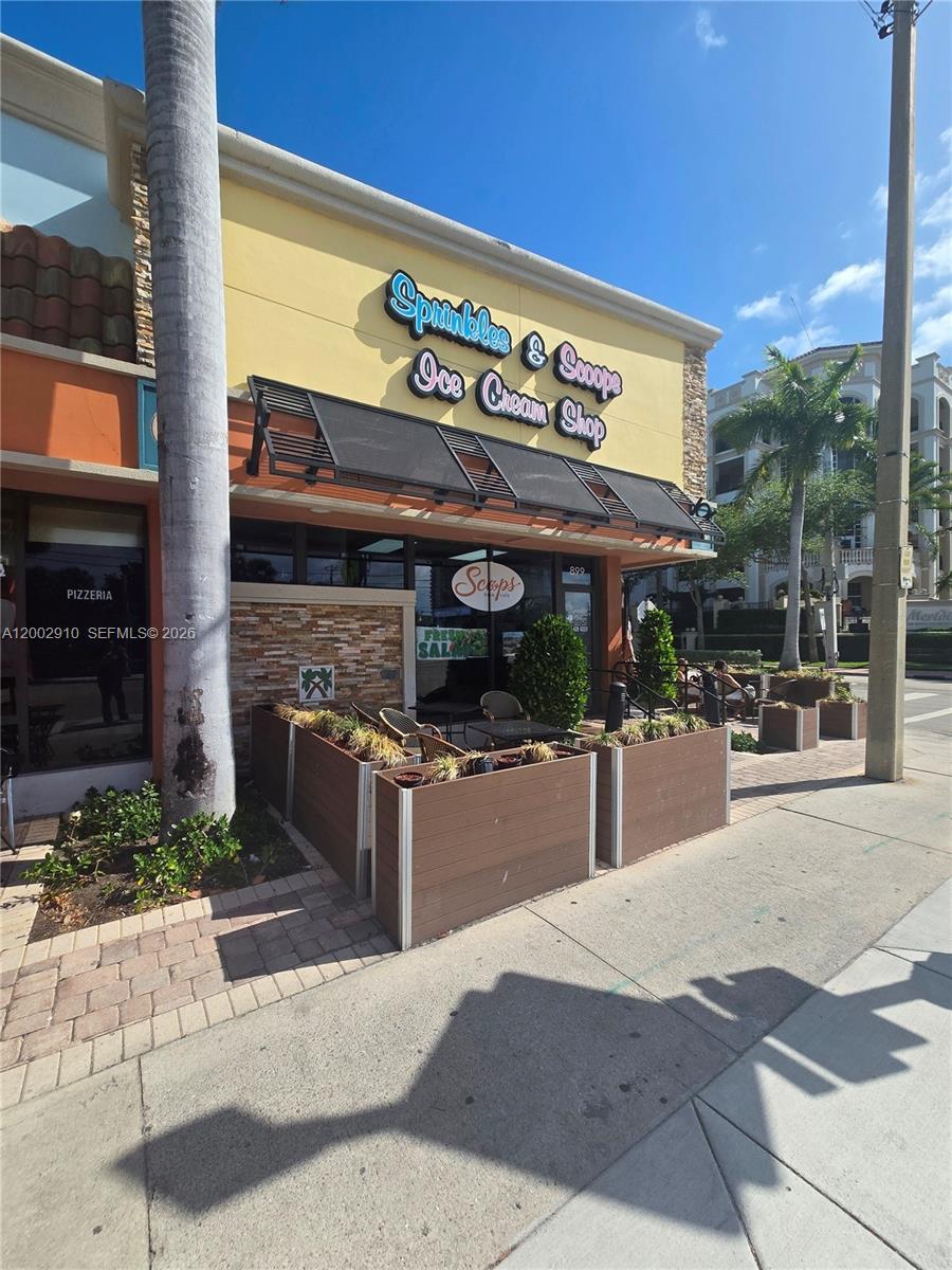 899 E Palmetto Park Road, Boca Raton, FL 33432, Boca Raton