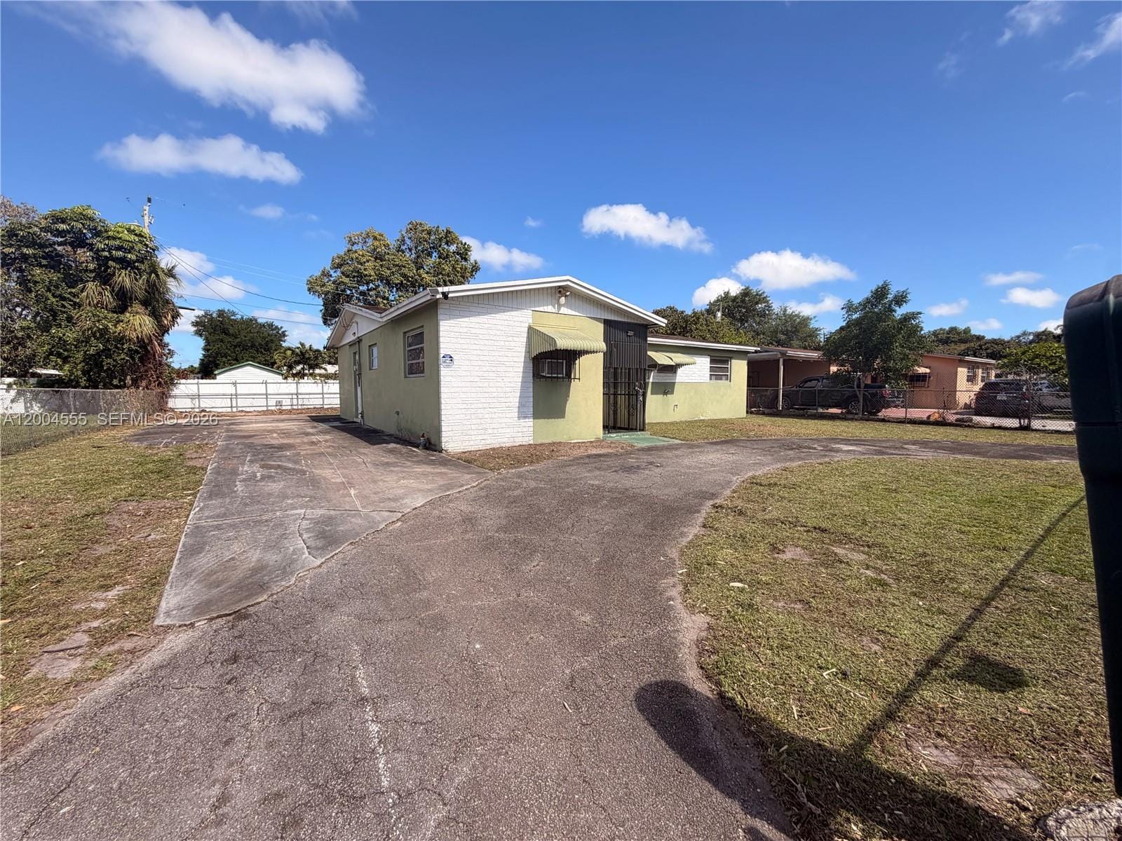 17221 NW 24th Place, Miami Gardens, FL 33056 photo 2