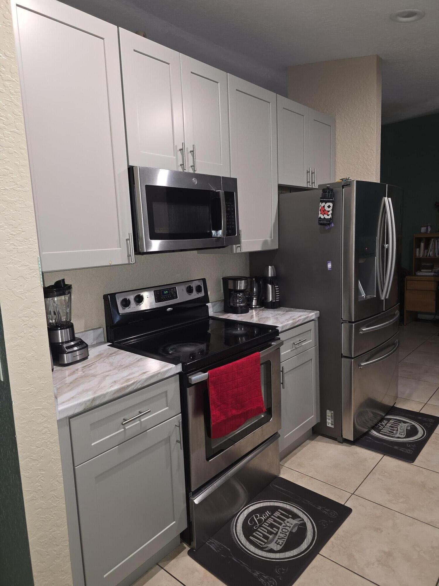 557 SW Baoy Avenue, Port St. Lucie, FL 34953, Port St Lucie