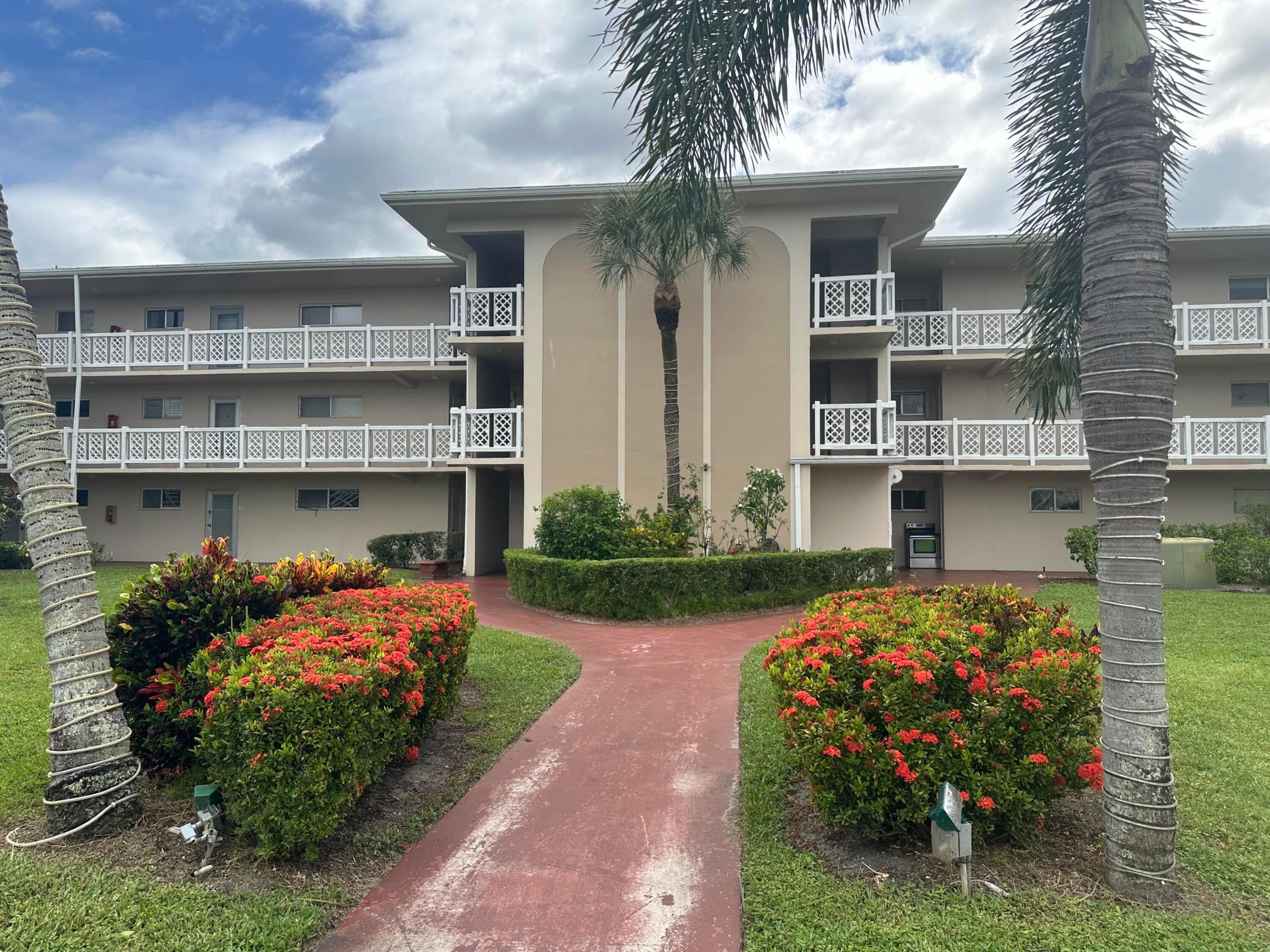 2682 S Garden Drive S 107, Lake Worth Beach, FL 33461, Lake Worth Beach