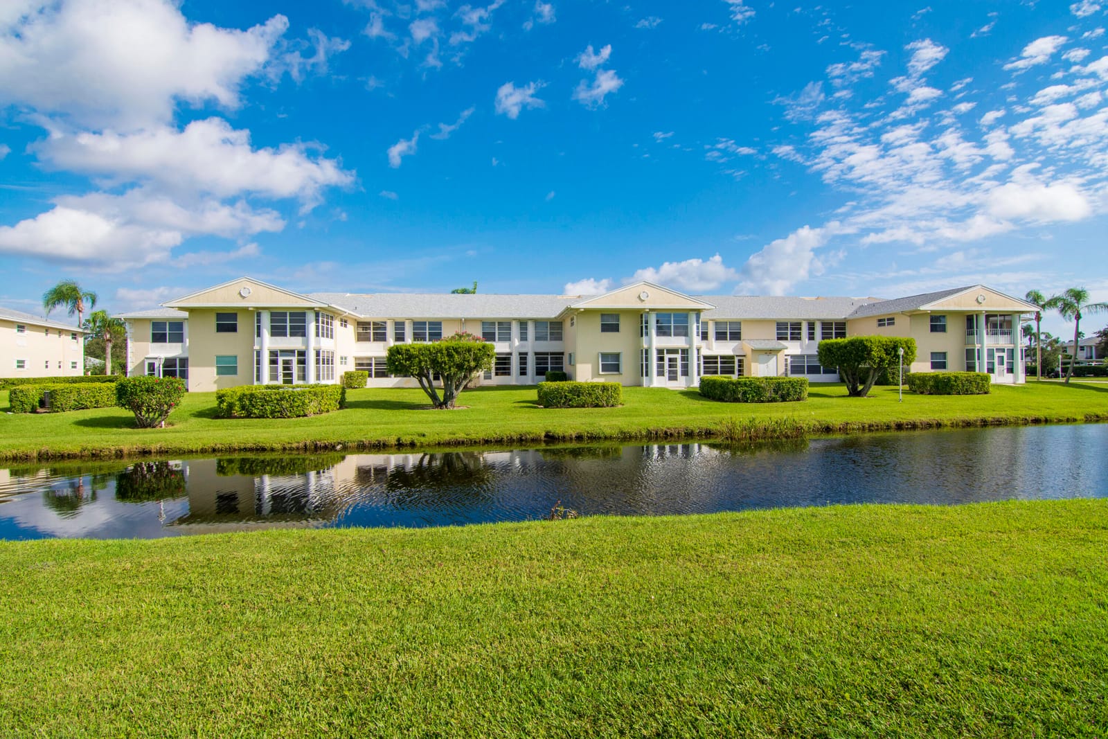 356 Grove Isle Circle, Vero Beach, FL 32962 photo 21