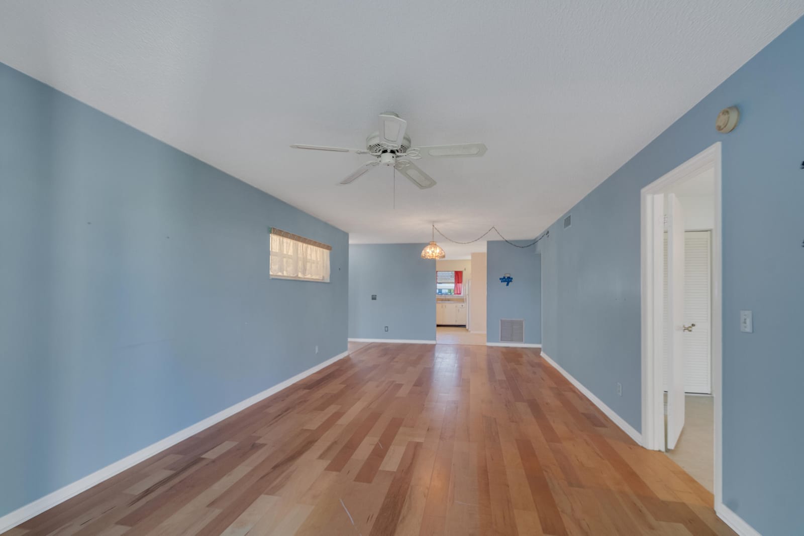 356 Grove Isle Circle — photo 6