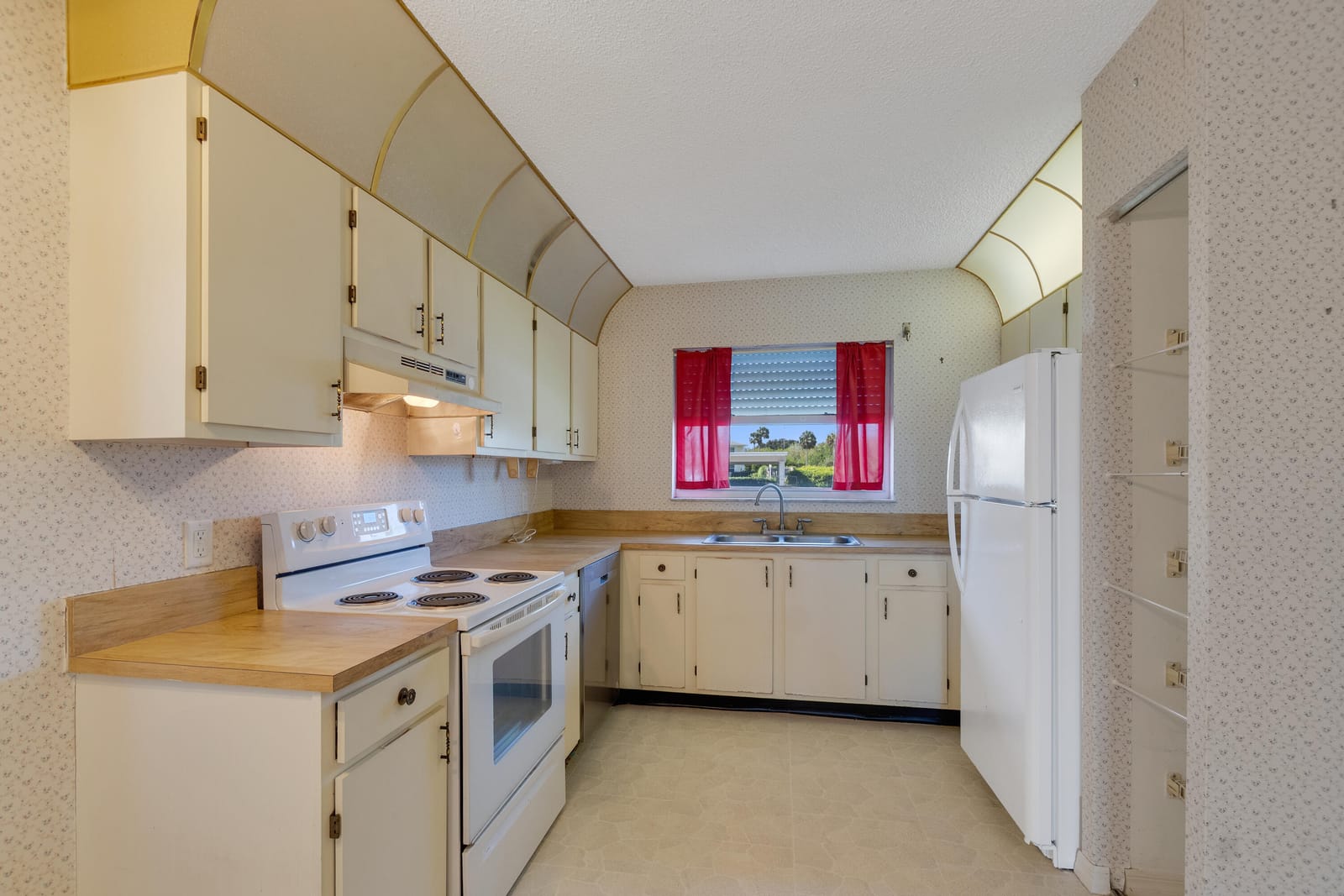 356 Grove Isle Circle — photo 8