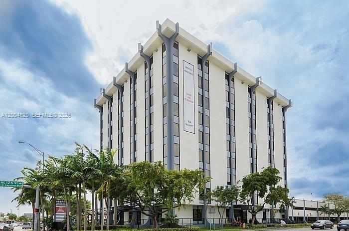 12550 Biscayne Boulevard 403, North Miami, FL 33181, North Miami