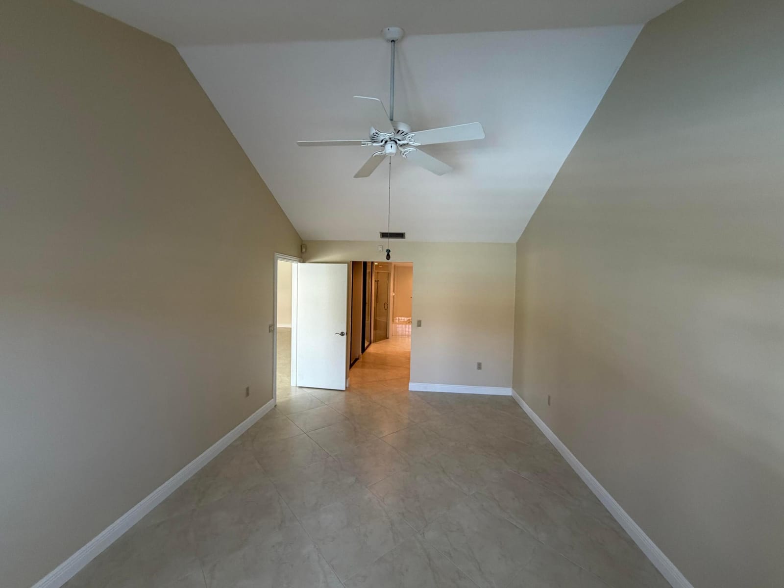 2805 Farragut Lane, West Palm Beach, FL 33409 photo 14