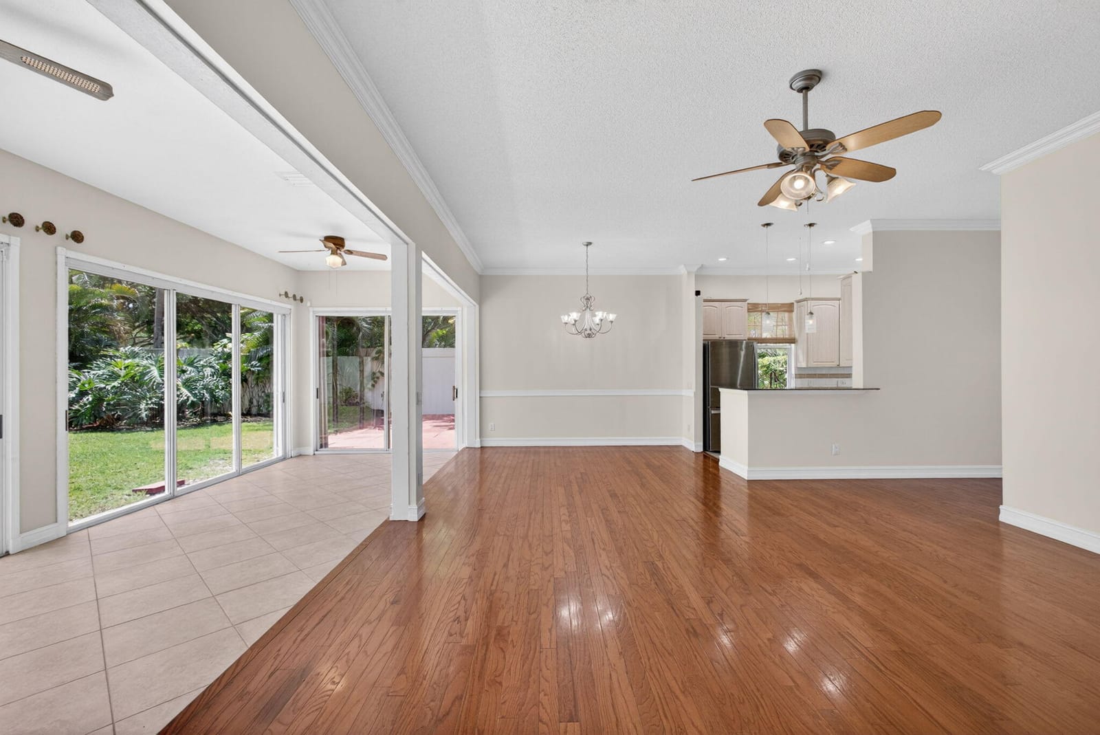 8773 Wakefield Drive — photo 12