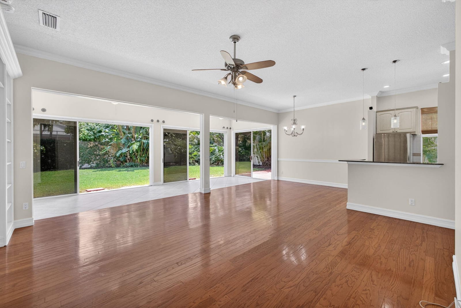8773 Wakefield Drive, Palm Beach Gardens, FL 33410 photo 13