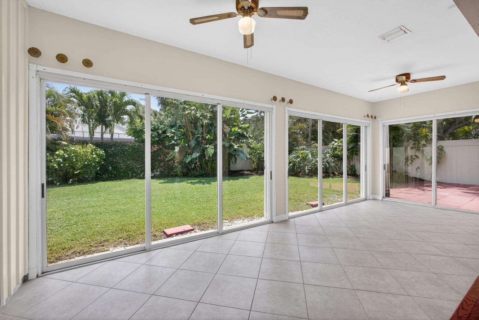 8773 Wakefield Drive, Palm Beach Gardens, FL 33410 photo 19