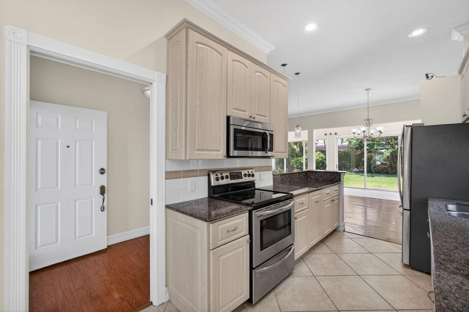 8773 Wakefield Drive, Palm Beach Gardens, FL 33410 photo 27